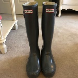 Hunter’s Original Tall Gloss Rain Boots Dark Slate